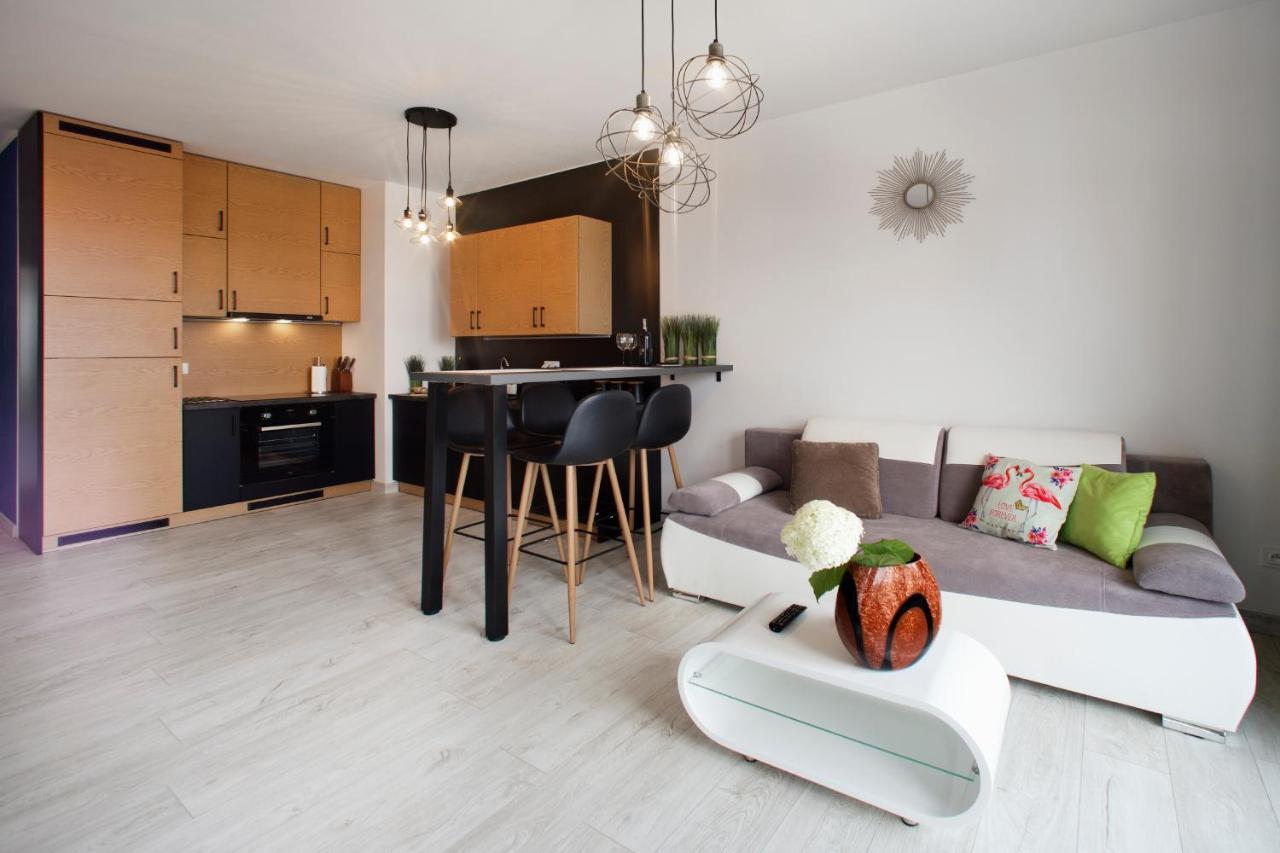 Moduo Serviced Apartments Варшава Екстериор снимка